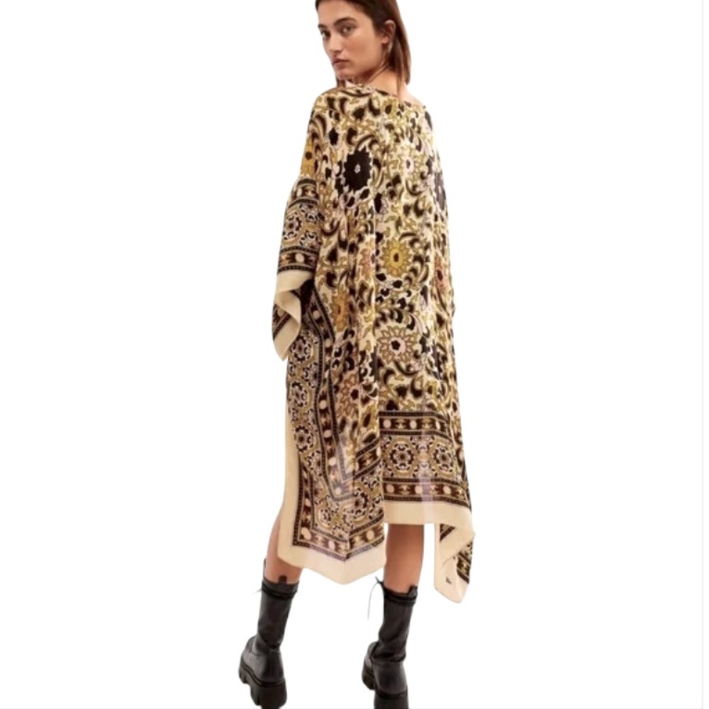 FREE PEOPLE Magic Dance Border Print Kimono Tunic Duster One Size